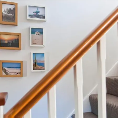 Walking Distance To Racecourse And Centre * York