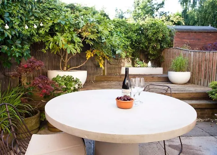 度假居 Walking Distance To Racecourse And Centre